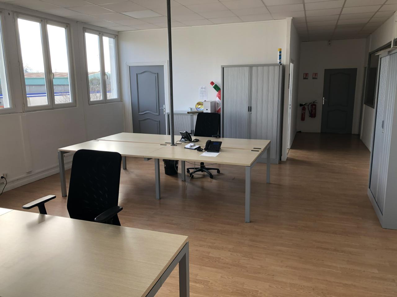 Entrepôt Pierrelatte 1855m² Location entrepôt Pierrelatte Drôme OLLOG2118347 5